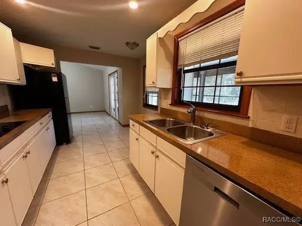 6605 E Wingate ST, Inverness, FL 34452