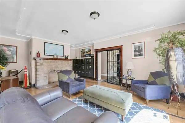 323 W 4th ST #106, Long Beach, CA 90802