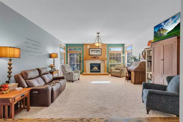 7822 Marquette DR NE, Cedar Rapids, IA 52402