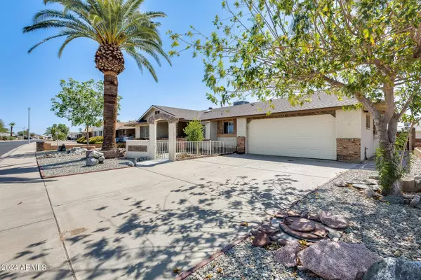 10045 W AUDREY Drive, Sun City, AZ 85351