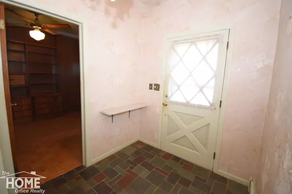 615 Ridgeview Drive, Corunna, MI 48817