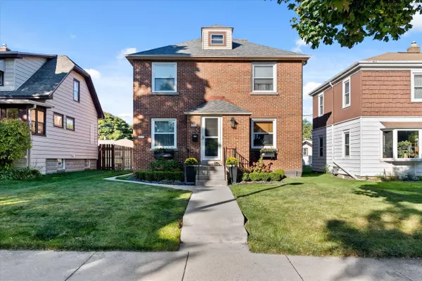 3937 S 1st Unit 3937A, Milwaukee, WI 53207