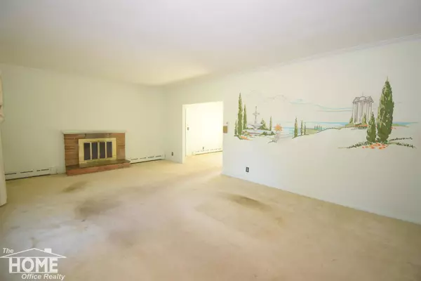 615 Ridgeview Drive, Corunna, MI 48817