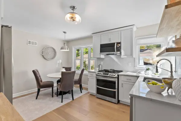 5732 N Lydell, Whitefish Bay, WI 53217