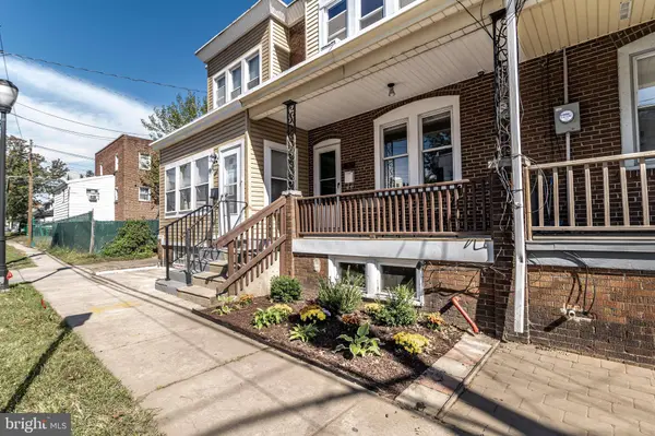 210 CEDAR AVE, Oaklyn, NJ 08107