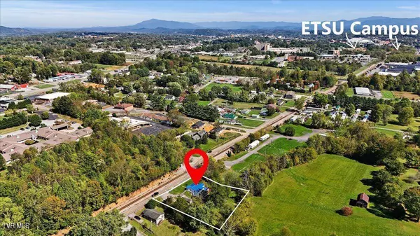 2803 Mckinley RD, Johnson City, TN 37604