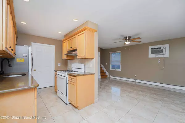 66 Lincoln ST, Staten Island, NY 10314