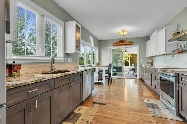 7822 Marquette DR NE, Cedar Rapids, IA 52402