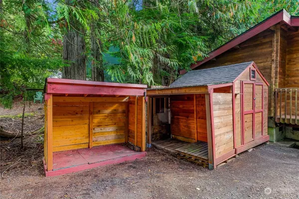 308 Sudden Valley DR, Bellingham, WA 98229