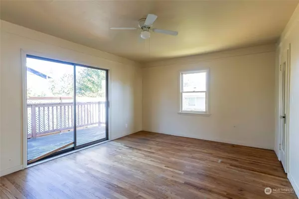 6223 E Portland AVE, Tacoma, WA 98404