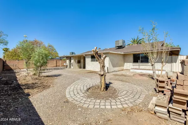 10045 W AUDREY Drive, Sun City, AZ 85351