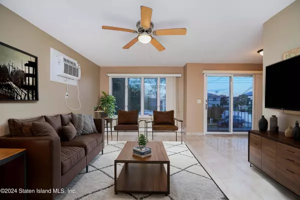 66 Lincoln ST, Staten Island, NY 10314