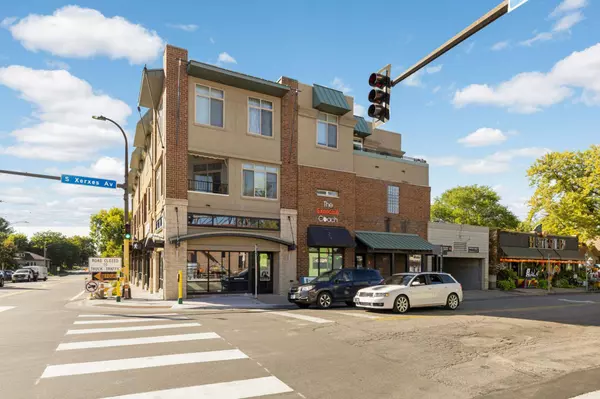 4954 Xerxes AVE S #205, Minneapolis, MN 55410