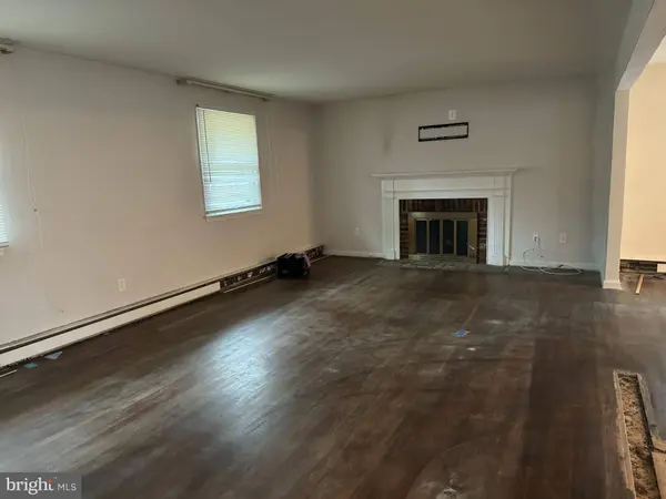 32 WAGON BRIDGE RUN, Moorestown, NJ 08057