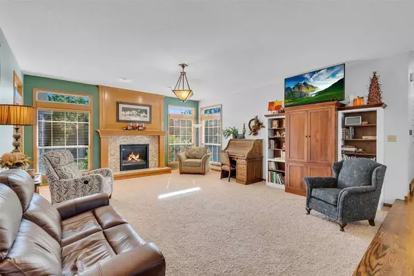 7822 Marquette DR NE, Cedar Rapids, IA 52402