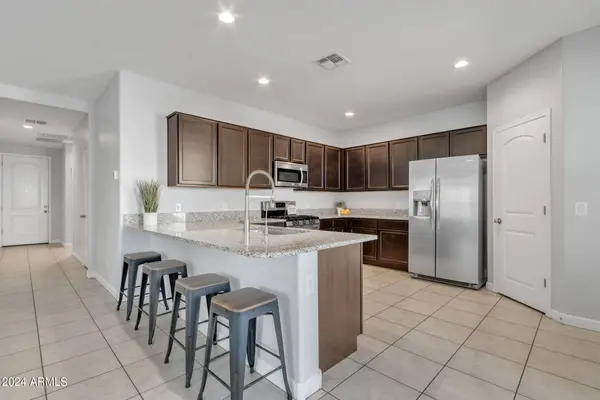 4186 W CRESCENT Road, San Tan Valley, AZ 85144