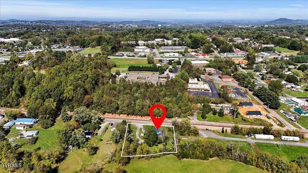 2803 Mckinley RD, Johnson City, TN 37604