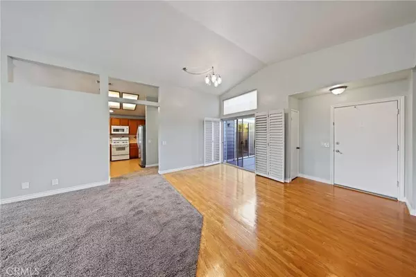 58 S Lincoln ST, Redlands, CA 92374