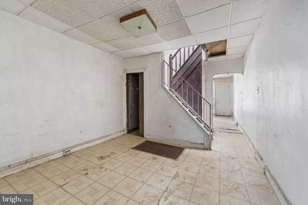 433 S GILMOR ST, Baltimore, MD 21223