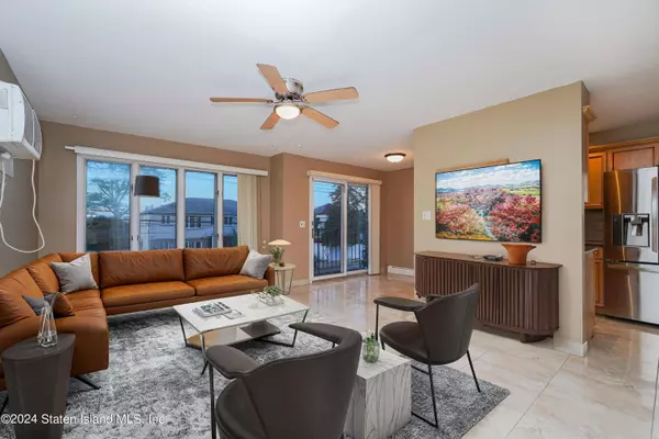 66 Lincoln ST, Staten Island, NY 10314