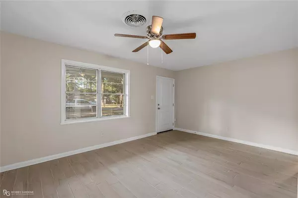 827 Francais Drive, Shreveport, LA 71118