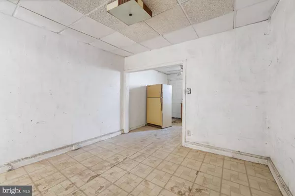 433 S GILMOR ST, Baltimore, MD 21223