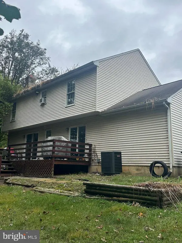 1 TARCOTE CT, Newark, DE 19702