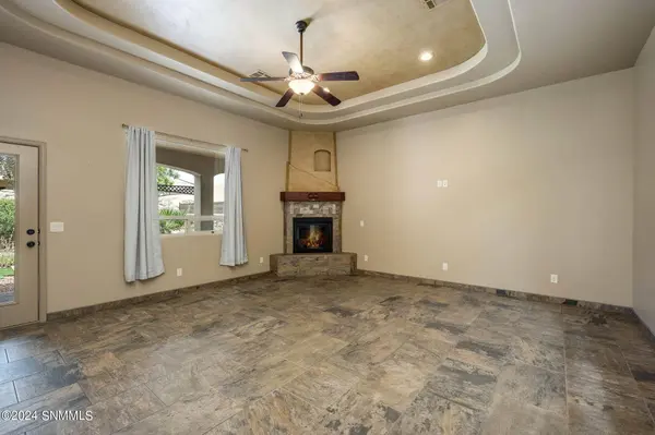 3661 San Clemente AVE, Las Cruces, NM 88012