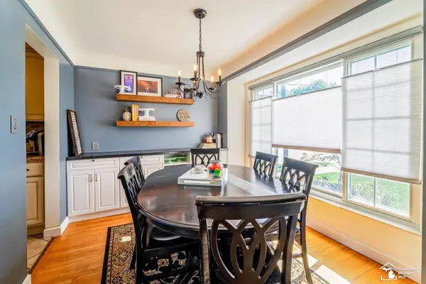 24600 Union Street, Dearborn, MI 48124