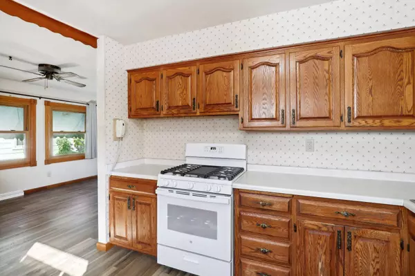 1937 Thackeray Road, Madison, WI 53704