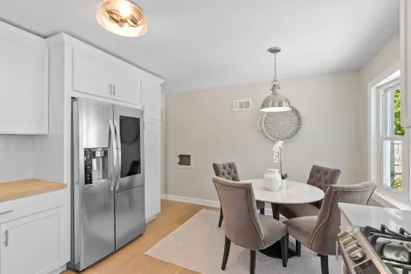 5732 N Lydell, Whitefish Bay, WI 53217