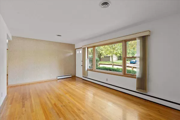 2001 Axel Avenue, Madison, WI 53711