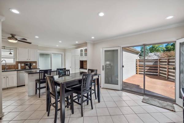 3327 Gladesend Court, Dublin, OH 43017