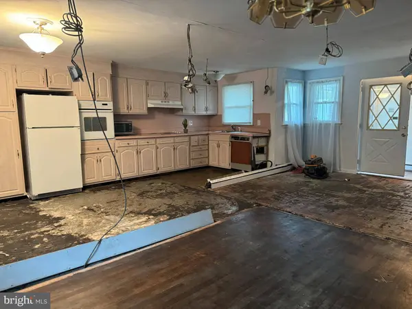 32 WAGON BRIDGE RUN, Moorestown, NJ 08057