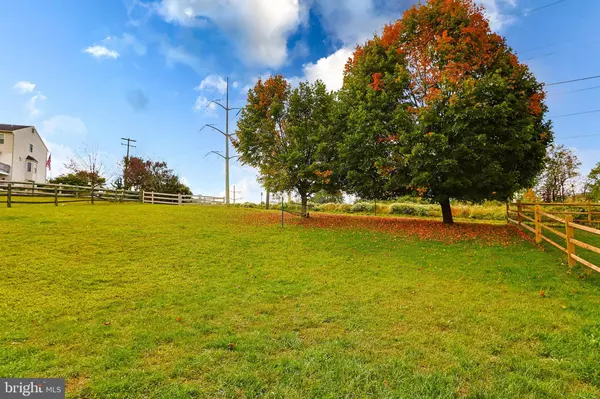 307 S OAK ST, Bethlehem, PA 18017