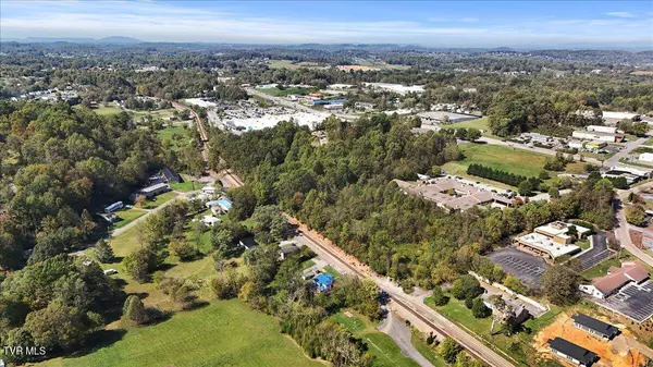 2803 Mckinley RD, Johnson City, TN 37604