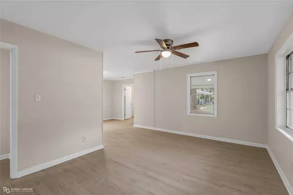 827 Francais Drive, Shreveport, LA 71118