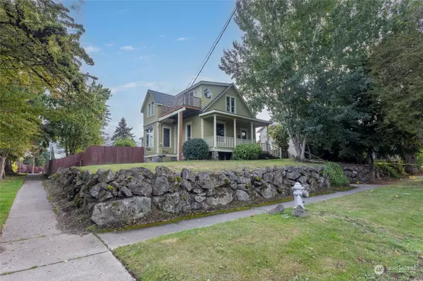 124 E Harrison ST, Tacoma, WA 98418