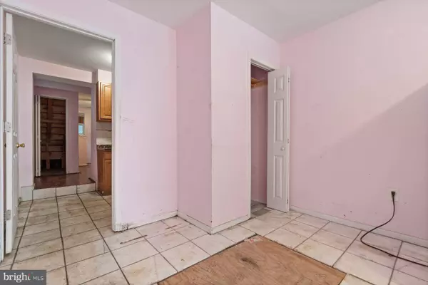 1226 N SPRING ST, Baltimore, MD 21213