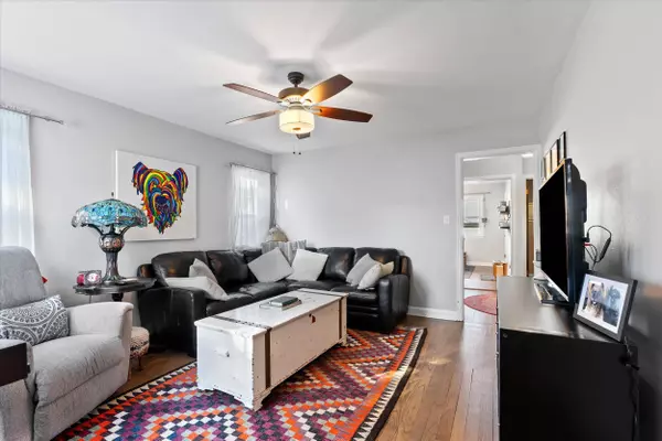 3937 S 1st Unit 3937A, Milwaukee, WI 53207