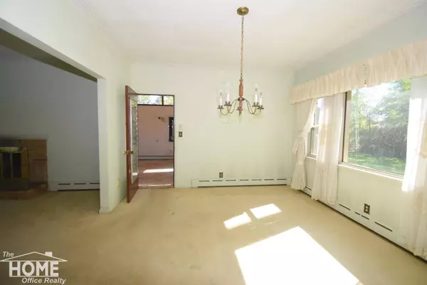 615 Ridgeview Drive, Corunna, MI 48817