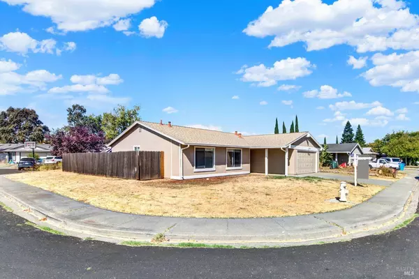 288 Ponderosa DR, Vacaville, CA 95687