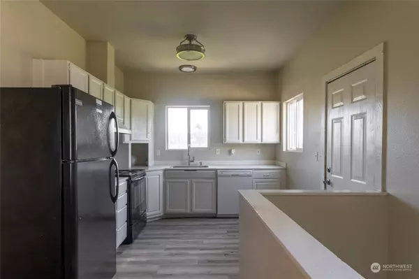 3414 S G ST, Tacoma, WA 98418