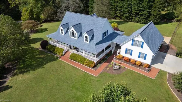 5934 Howard CIR, Archdale, NC 27263