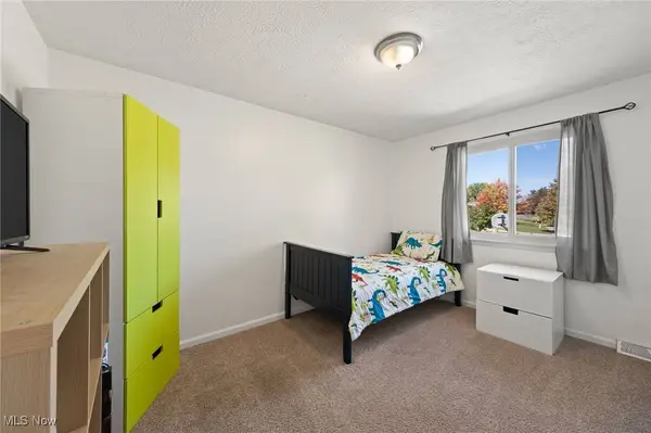 4024 Trenton TRL, Brunswick, OH 44212