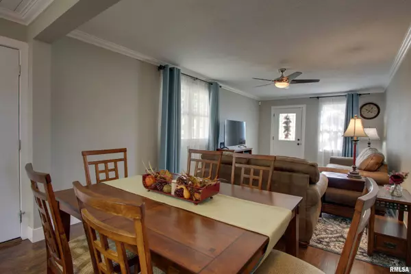 1222 S 19TH ST, Quincy, IL 62301