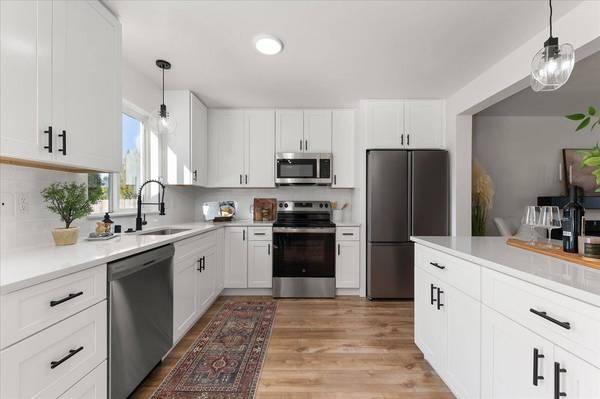 5208 S Altamont Ln, Spokane, WA 99223