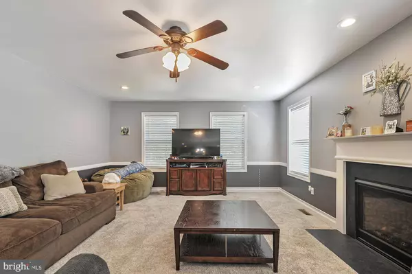 235 HUNTERS RUN BLVD, Felton, DE 19943