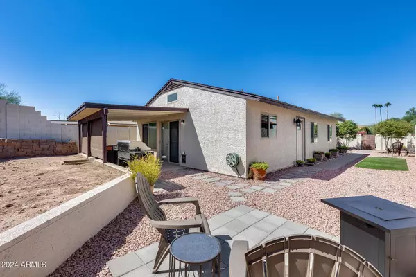 619 E JENSEN Street #22, Mesa, AZ 85203