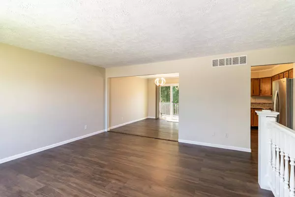 3228 Atlanta CT, Portage, IN 46368